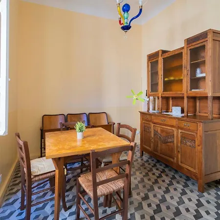 166 - Casa Mosaico, Vicino Al Centro Citta * لا سبيتسْيا