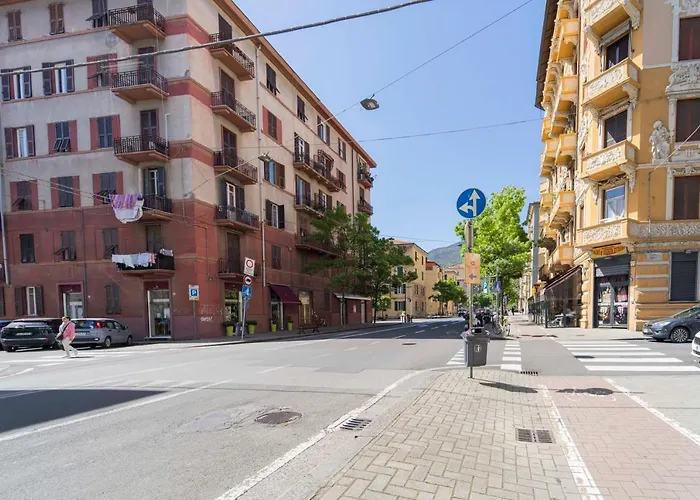166 - Casa Mosaico, Vicino Al Centro Citta Apartament La Spezia